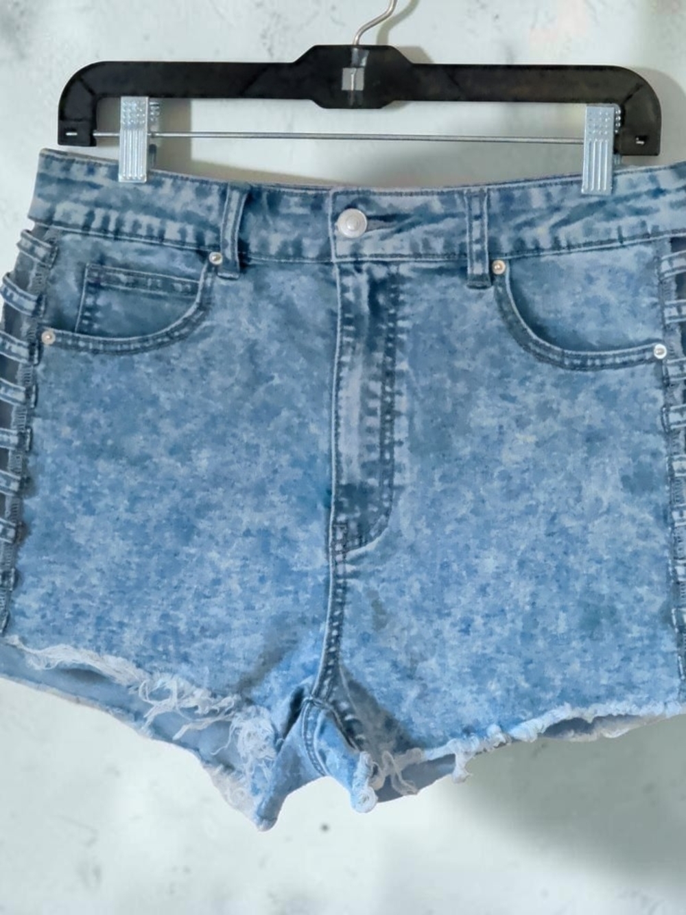 Windsor Light Blue Acid-Wash Denim Cutoff Shorts